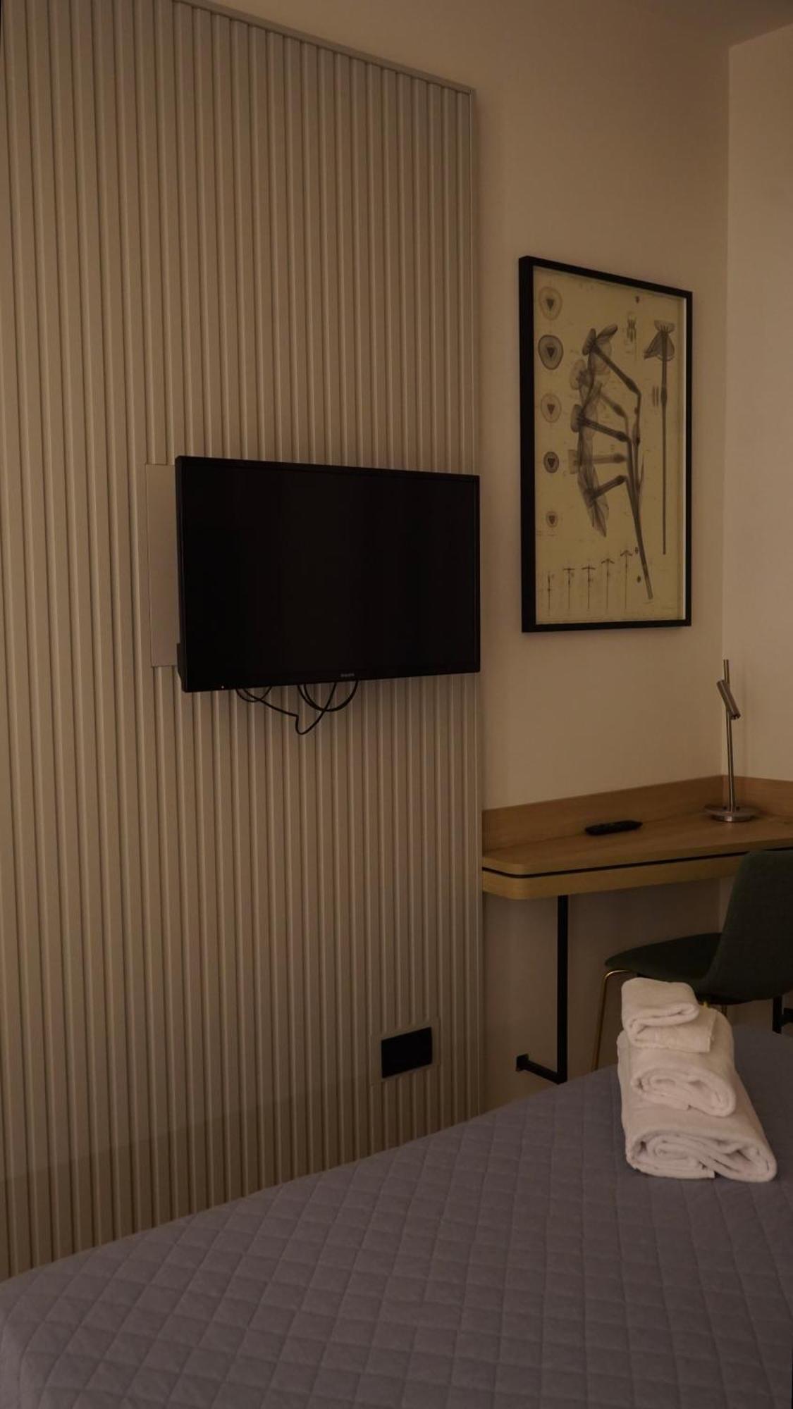 Hotel Astoria Fidenza Extérieur photo