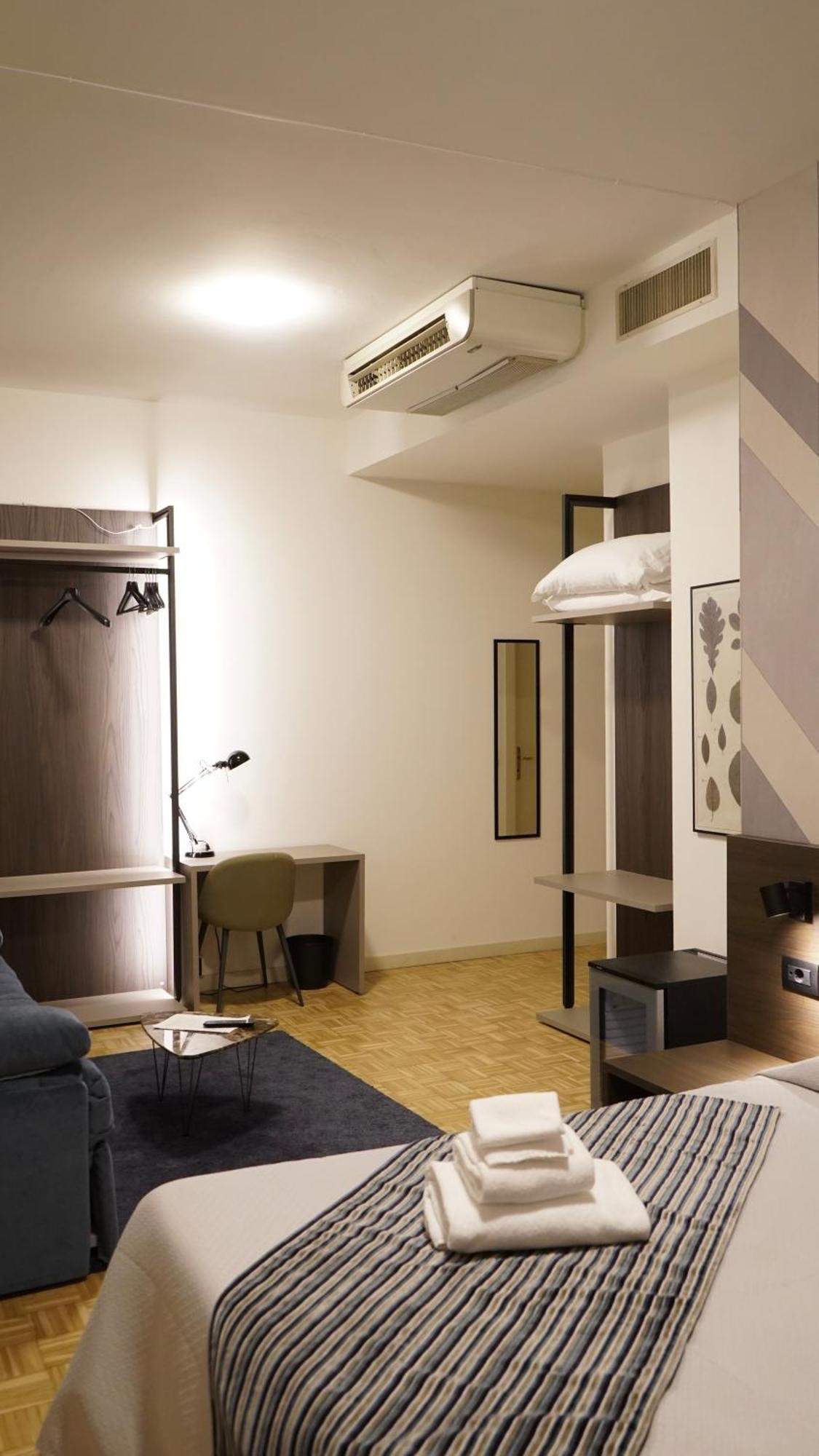 Hotel Astoria Fidenza Extérieur photo