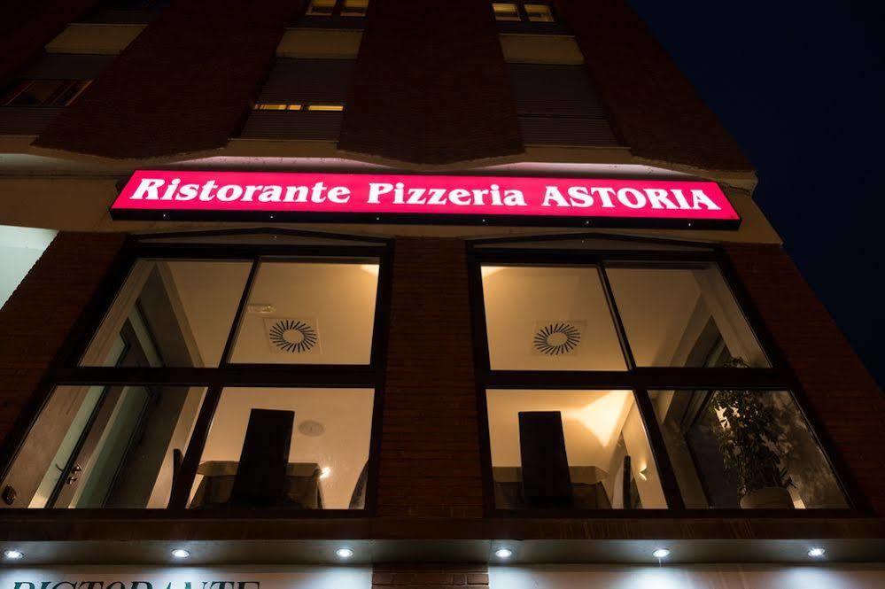 Hotel Astoria Fidenza Extérieur photo